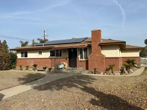 4226 N Phillip Ave, Fresno, CA 93727