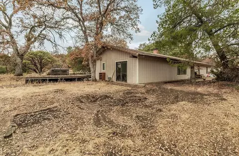 31902 Rock Hill Ln, Auberry, CA 93602