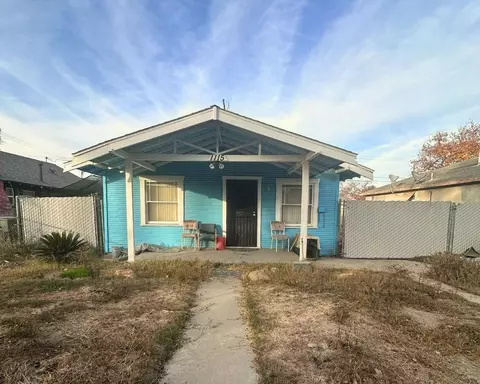 1115 E Fountain Way, Fresno, CA 93704