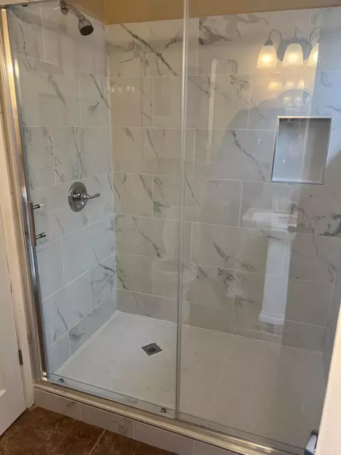 4363 W Avalon Ave, Fresno, CA 93722