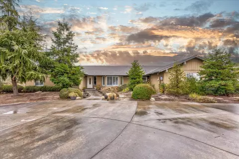 30161 Quartz Ridge Ln, Coarsegold, CA 93614