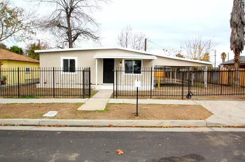 4033 E Tyler Ave, Fresno, CA 93702