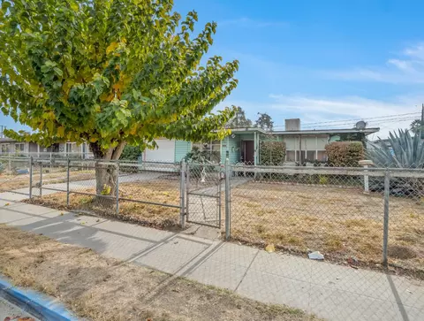 4322 E Church Ave, Fresno, CA 93725