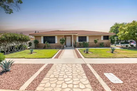 2830 E Millbrae Ave, Fresno, CA 93710