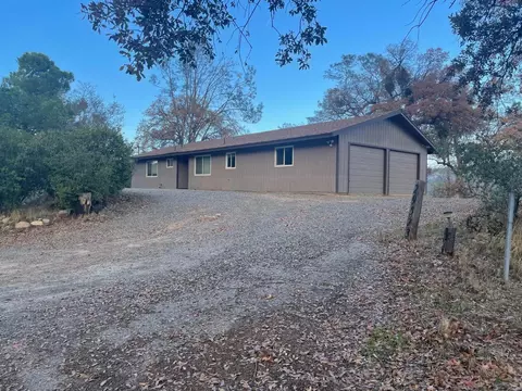 29573 Jim Bowie Ct, Coarsegold, CA 93614