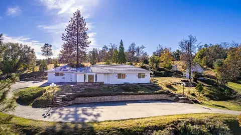 56770 Wild Plum Ln, North Fork, CA 93643