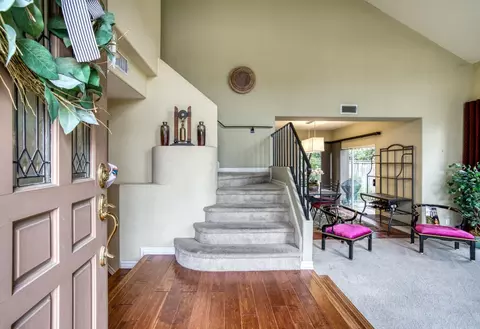 9256 N Bayford St, Fresno, CA 93720