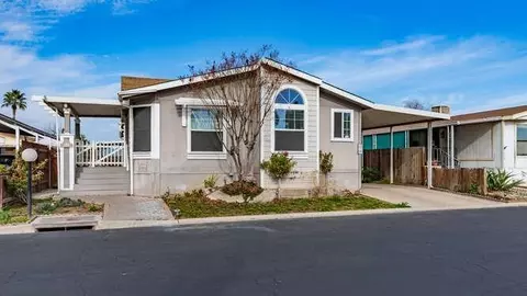 2575 S Willow Ave #216, Fresno, CA 93725