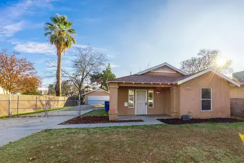 926 E Cornell Ave, Fresno, CA 93704
