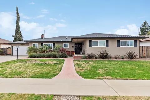 1075 E Paul Ave, Fresno, CA 93710