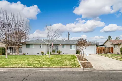 5641 E Austin Way, Fresno, CA 93727