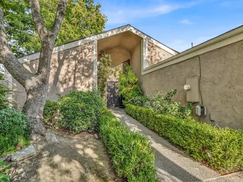 6141 N West Ave #126, Fresno, CA 93711