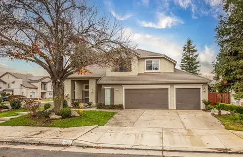 1361 Birch Ave, Clovis, CA 93611