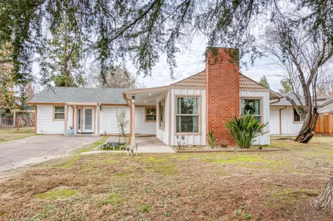 610 W Barstow Ave, Fresno, CA 93704