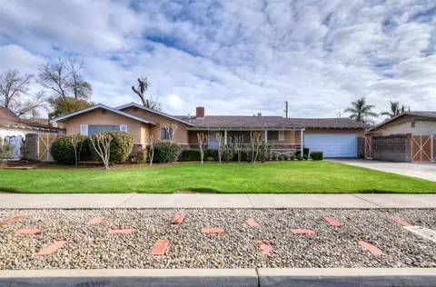 6028 N Harrison Ave, Fresno, CA 93711