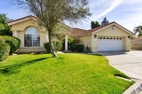 5745 W Fremont Ave, Fresno, CA 93727