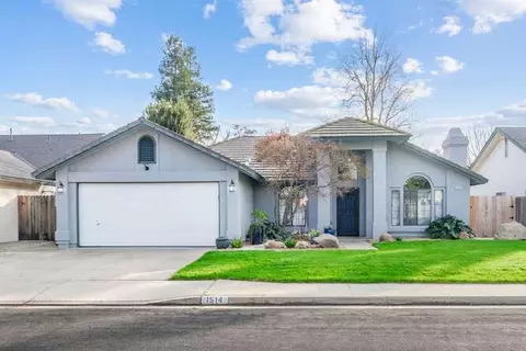 1514 Fallbrook Ave, Clovis, CA 93611