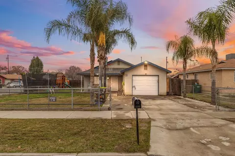 1422 Hall Ave, Corcoran, CA 93212
