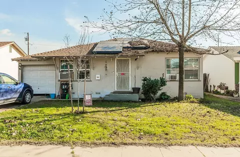 813 Sonoma Ave, Chowchilla, CA 93610