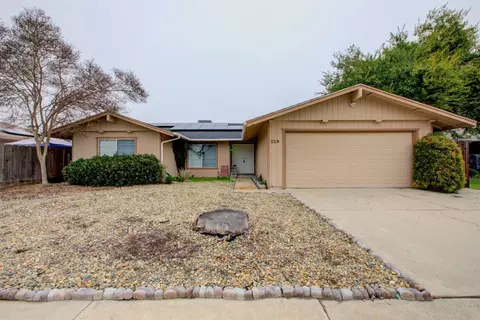 259 Silver Star Ct, Merced, CA 95348