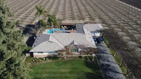 6816 S Maple Ave, Fresno, CA 93725