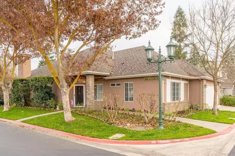 6634 N Dover Ct, Fresno, CA 93711