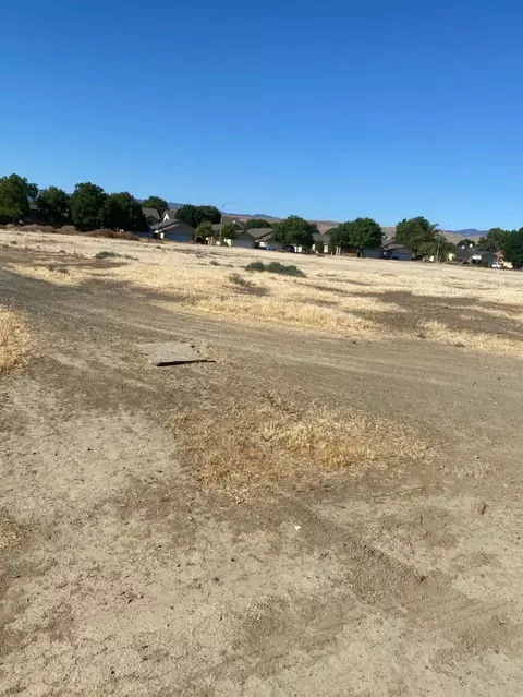 4 Willow Spgs, Coalinga, CA 93210 photo 9