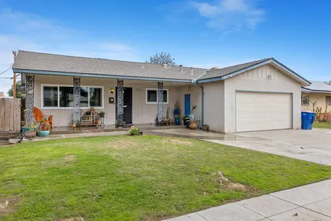 5266 N 2nd St, Fresno, CA 93710