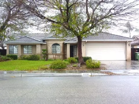 2258 Alton St, Selma, CA 93662