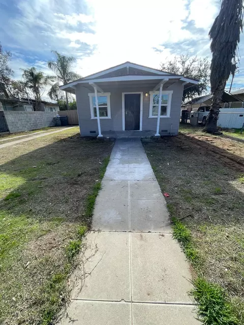 4014 E Lane Ave, Fresno, CA 93702