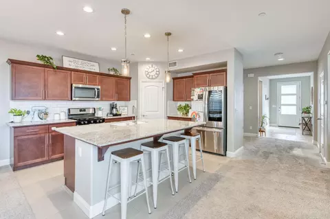 3945 Valor Ave, Clovis, CA 93619