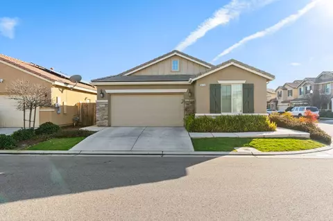 3426 Brimhall Ln, Clovis, CA 93619