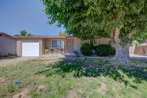 7305 Anne Cir, Winton, CA 95388