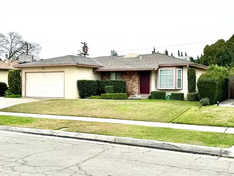 4482 E Ashcroft Ave, Fresno, CA 93726