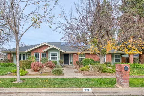 718 E Trenton Ave, Fresno, CA 93720