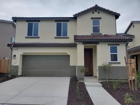 367 Talus Way S, Madera, CA 93636
