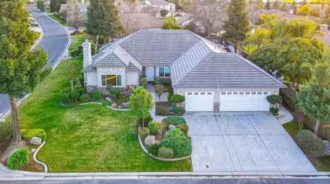 6205 Deerhurst Ct, Chowchilla, CA 93610