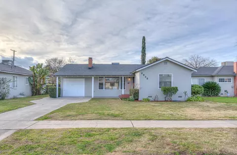 2935 N Vagedes Ave, Fresno, CA 93705