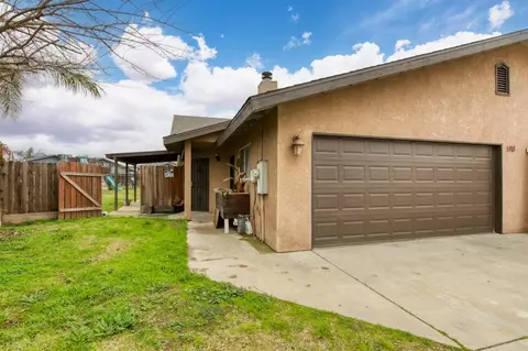1418 Harris Ct, Fowler, CA 93625