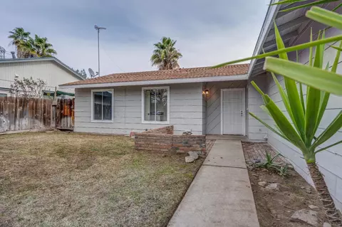 2900 Secretariat Dr, Atwater, CA 95301