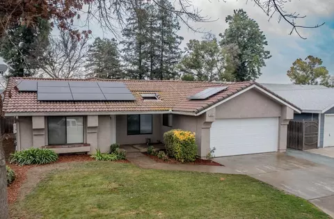 5085 W Paul Ave, Fresno, CA 93722