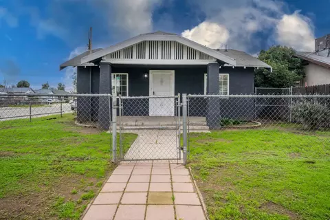701 W Franklin Ave, Fresno, CA 93706