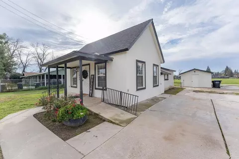 1835 N Cain St, Visalia, CA 93292