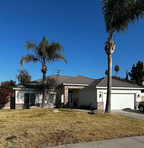 2230 N Airington Cir, Corcoran, CA 93212