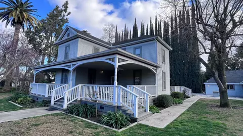 6375 E Murphy Ave, Laton, CA 93242