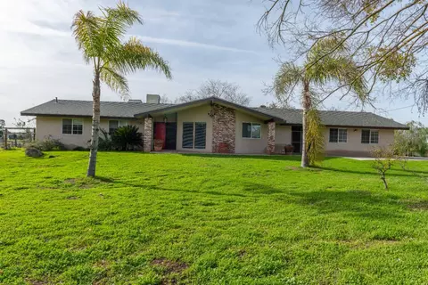 30982 Donald Ave, Madera, CA 93636