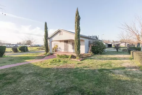 28477 Avenue 13, Madera, CA 93638