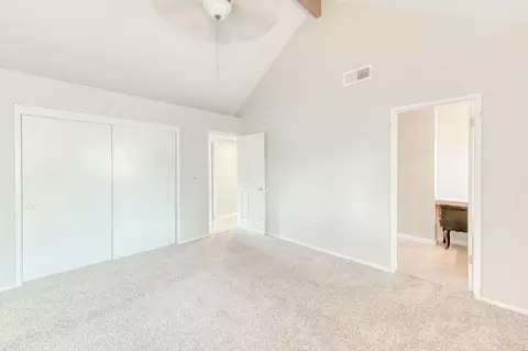 2136 E Decatur Ave S, Fresno, CA 93720