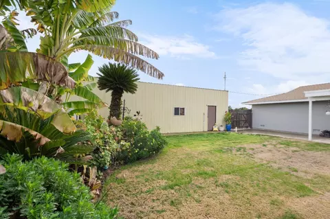 41782 Road 120, Orosi, CA 93647