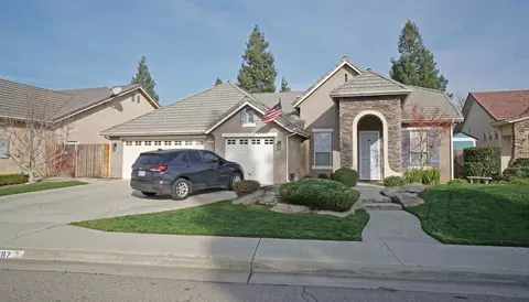 2687 Austin Ave, Clovis, CA 93611
